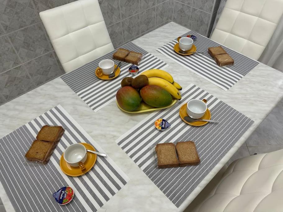 Casa Eleonora: A 5 Min Dal Mare + Free Parking Ventimiglia Exterior foto